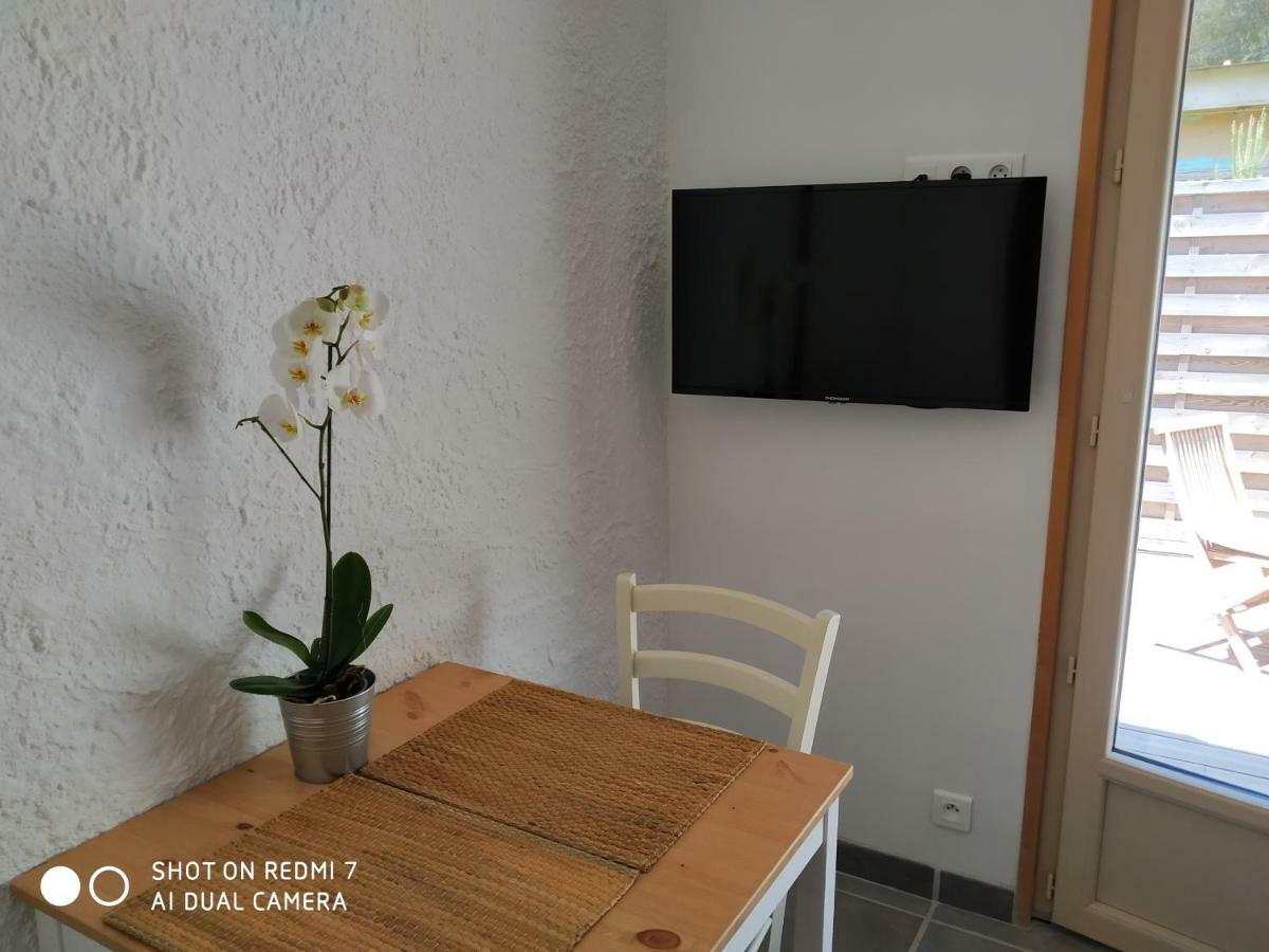 Studio Sausset les pins Extérieur photo