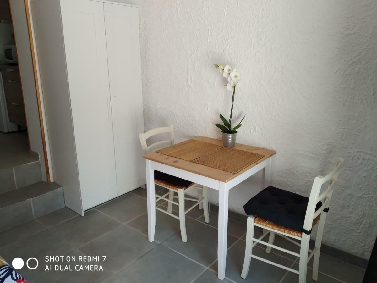 Studio Sausset les pins Extérieur photo
